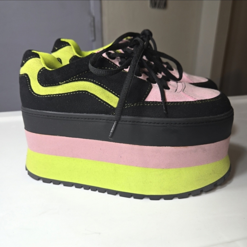 Horoscopez Star Stomper Platform Sneakers - Picture 3 of 14